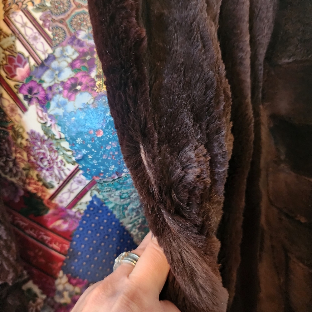 Vintage HODDERS Brown Sheared Beaver Fur Coat, Lightweight - Picture 13 of 13